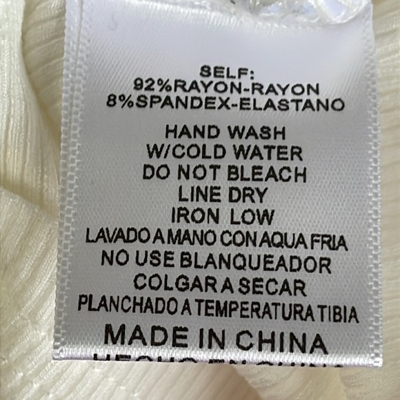 Listicle White Puff Sleeve Ribbed
Top with Tie - Picture 6 of 6